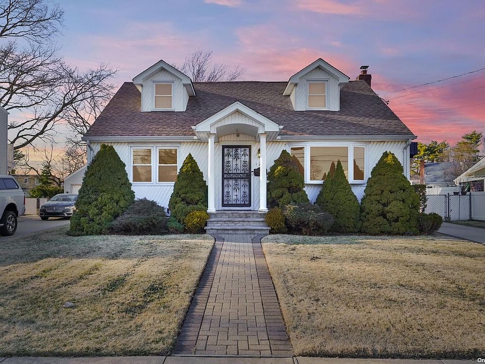 125 Rose Drive, East Meadow, NY 11554 Zillow
