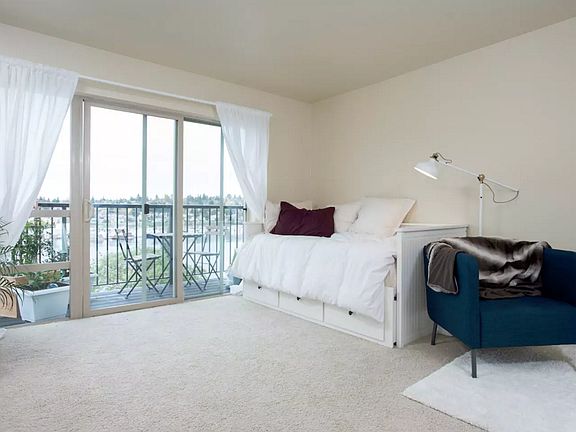 2nd image of 2849 Eastlake Ave E Unit 408