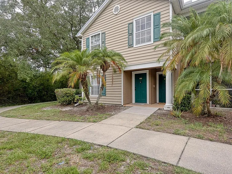8911 Manor Loop #205 — Photo 3