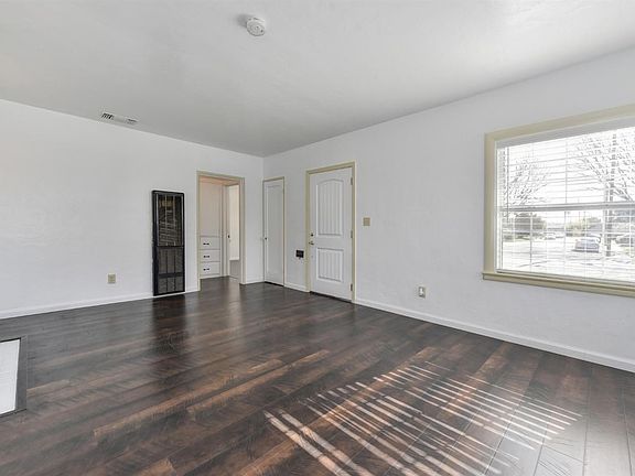 5th image of 4101 12th Ave
