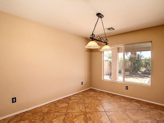3rd image of 31674 N Blackfoot Dr