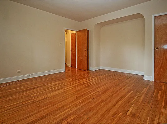 Rented by SW Queens Mezzanine | media 15
