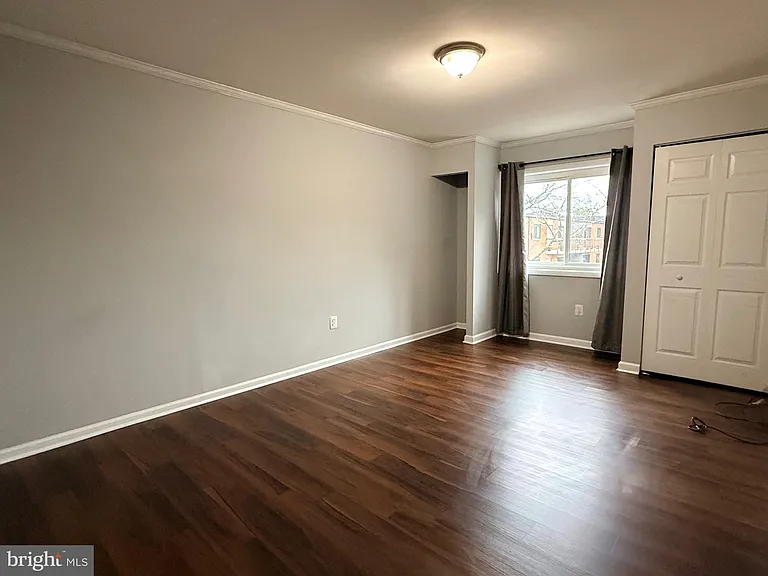 3240 S 28th St #302 — Photo 8