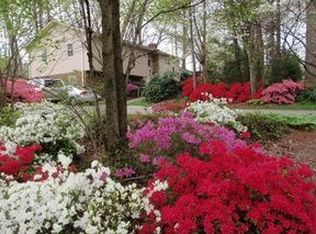 620 Gretchen Ln, Greensboro, NC 27410