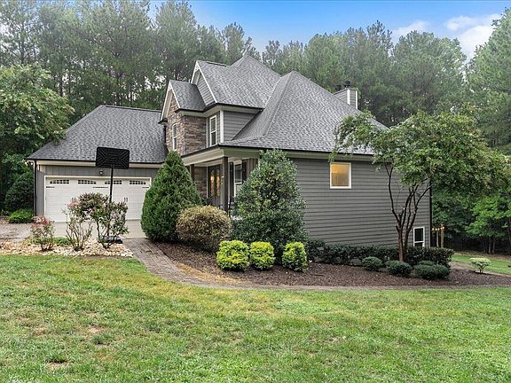 5th image of 4002 Stoneway Ct