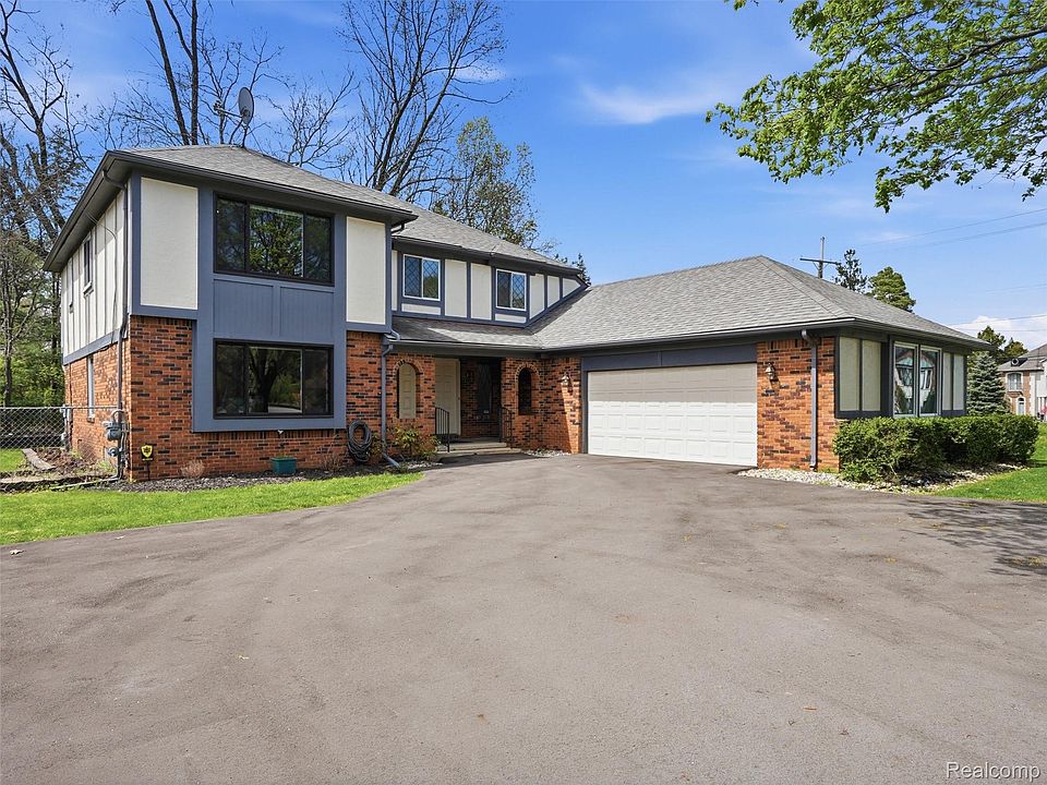 1st image of 5800 Naneva Ct