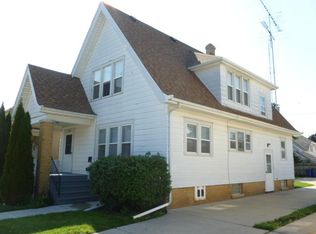 2417 Arlington Ave, Racine, WI 53403