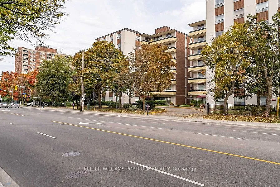 921 Midland Ave #704