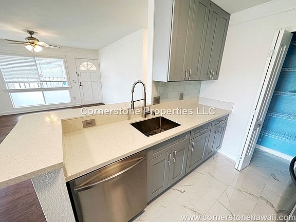 3rd image of 94-638 Lumiaina St #B101