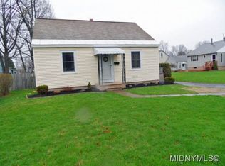 20 White St, Clark Mills, NY