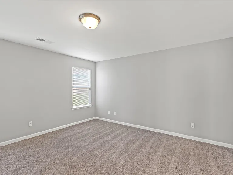 8004 Driftwood Loop — Photo 26