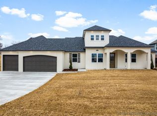 25124 Stonebridge Pkwy, Claremore, OK 74019