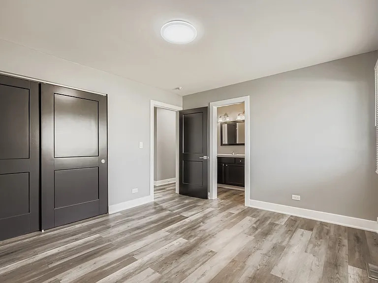 5611 Allemong Dr — Photo 16