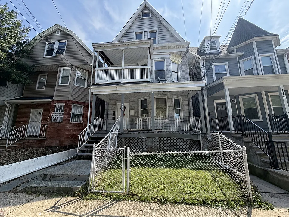 168 Seymour Ave #2A