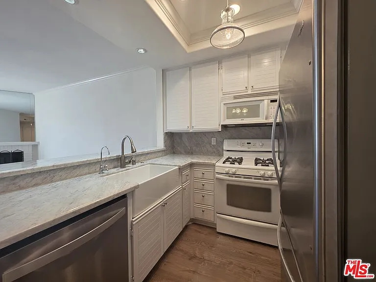 8505 Gulana Ave #4217 — Photo 16