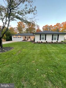 22 Aristone Dr, Berlin, NJ, 08009