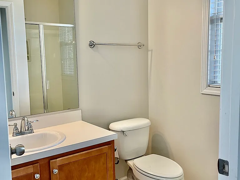 1109 Somers Dr — Photo 10
