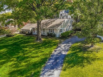 5115 Ward Pkwy, Kansas City, MO, 64112