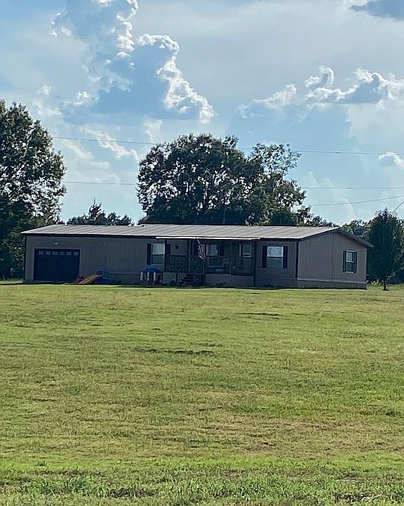 1st image of 520 County Road 4122