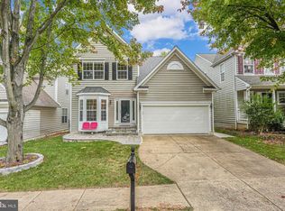 212 Mayfair Dr NE, Leesburg, VA 20176