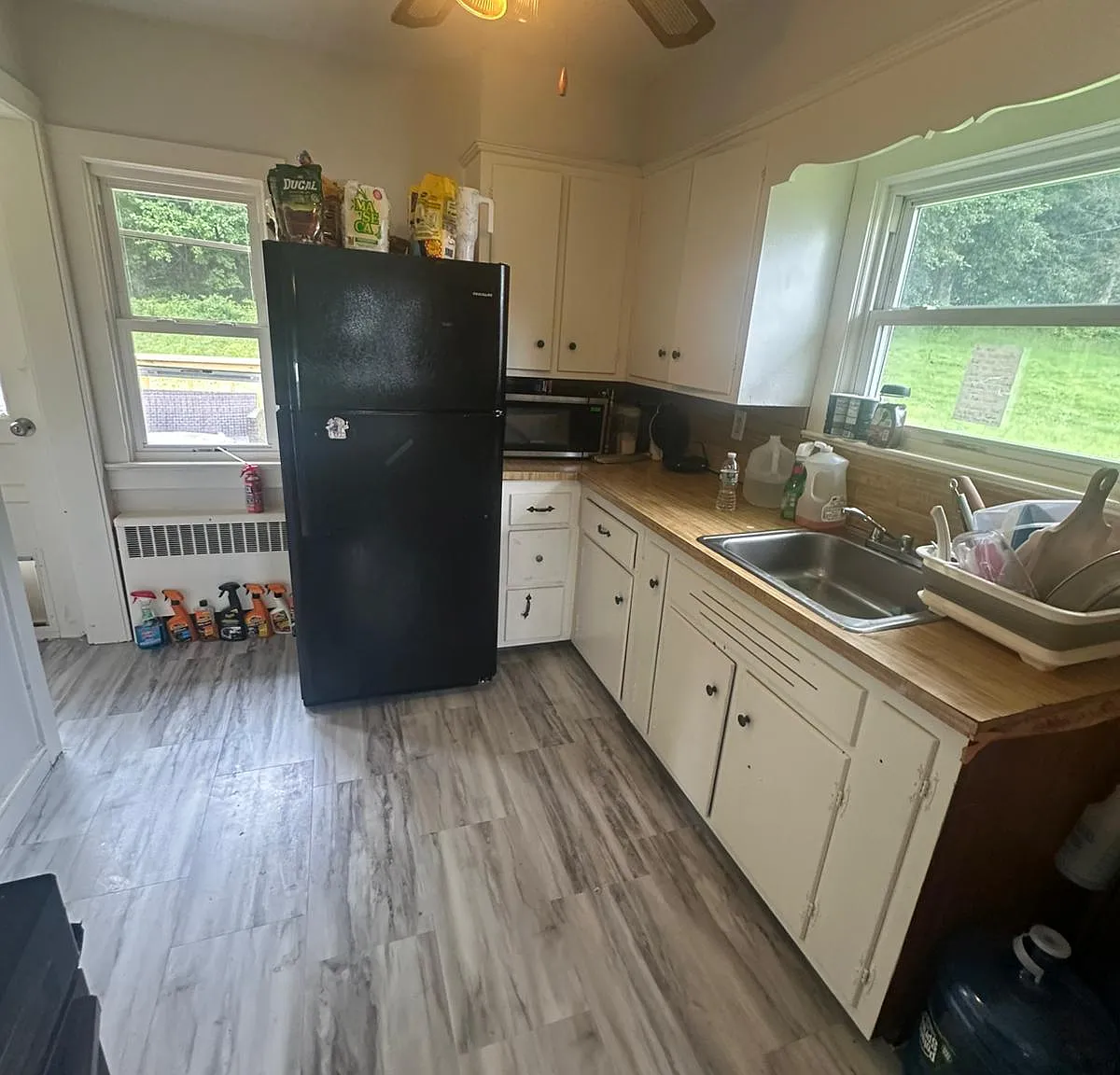 3 bed, $2,800 — Photo 2