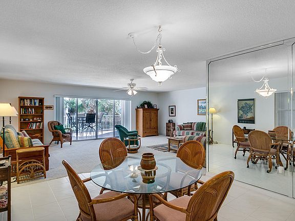 3rd image of 609 Shorewood Dr Unit D205