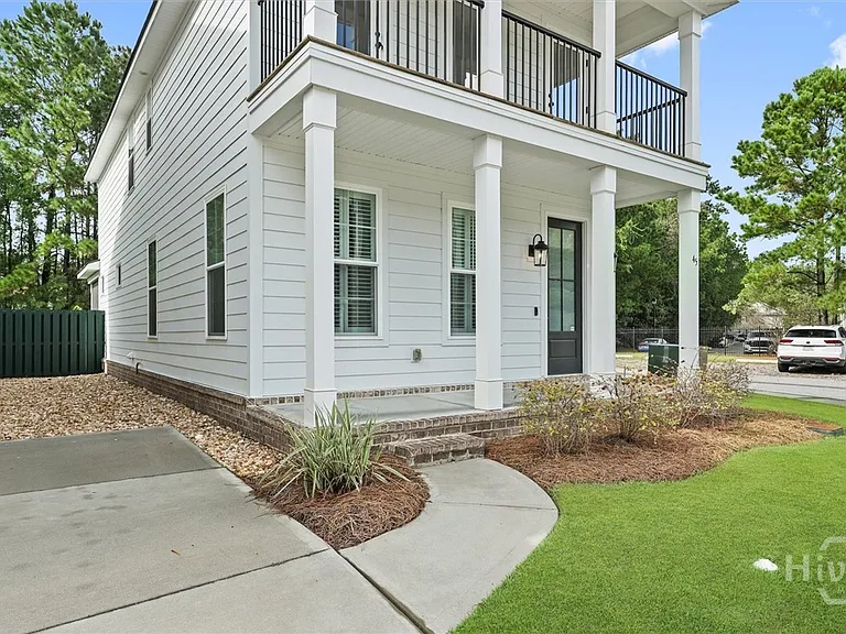 45 Grove Park Dr — Photo 3