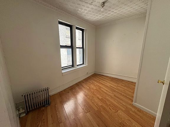 5th image of 27 W 27th St Ste 3