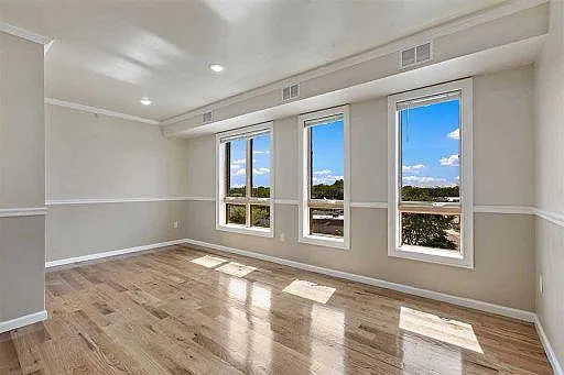 1542 John F Kennedy Blvd — Photo 9