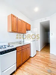 Rented by City Connections Realty