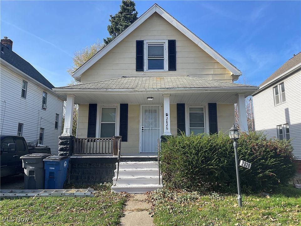 1st image of 2826 E 122nd St