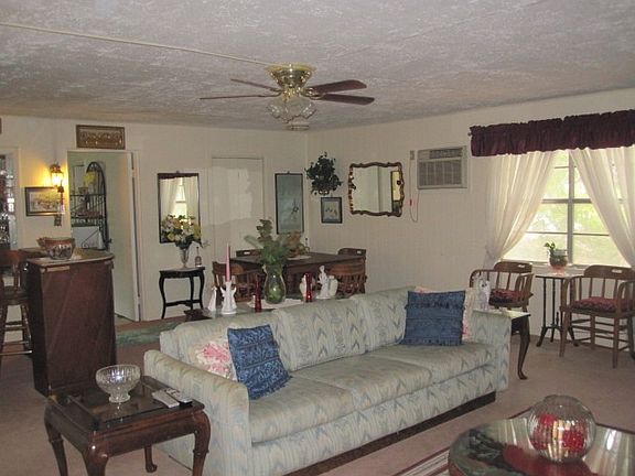 4th image of 5221 N Siesta Ln