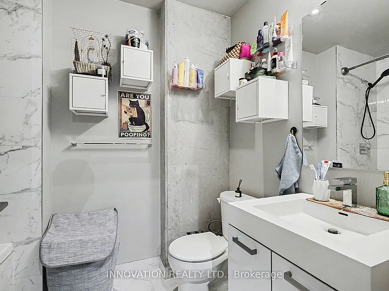 203 Catherine St #411 — Photo 10