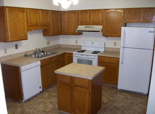 1116 S 3rd St #3, Bismarck, ND 58504