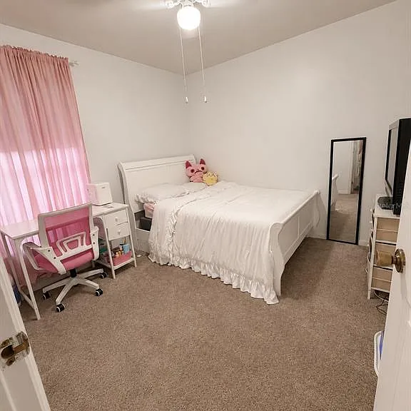 2113 N Normandy Blvd — Photo 12