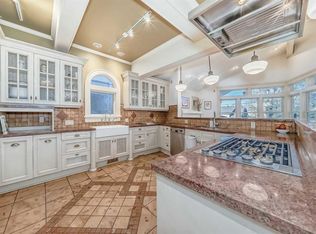 342 Superior Ave SW, Calgary, AB T3C2J2