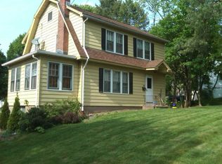 215 Henry St, Manchester, CT 06042