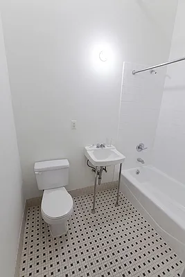 Rented by Voro NYC | media 31