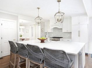 85 Fairoaks Ln, Cohasset, MA 02025