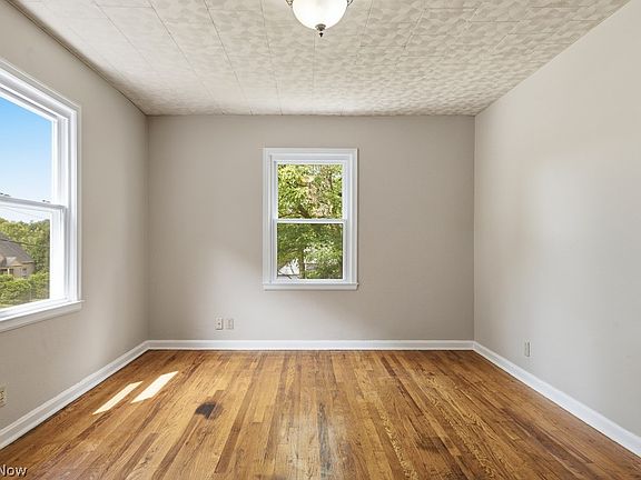 5th image of 838 Kickapoo Ave