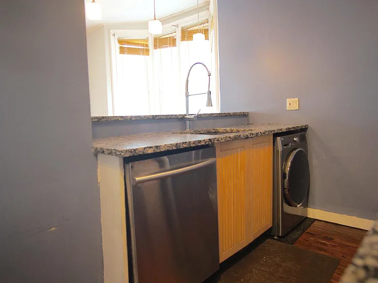 14 Africa St #2 — Photo 11