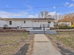 21 U St, Honea Path, SC 29654