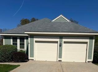 23 Gleneagle Dr, Bedford, NH 03110