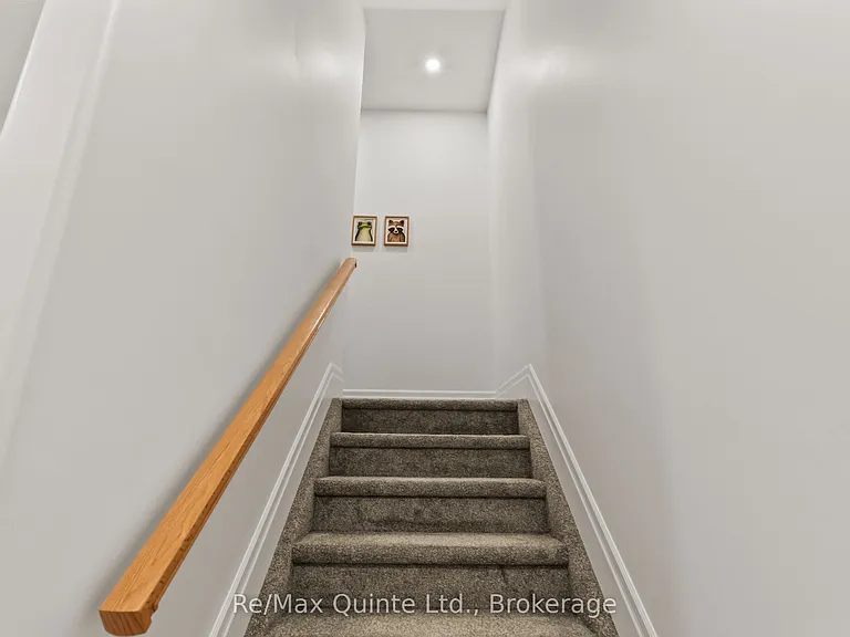 107 Buchanan Ave — Photo 7