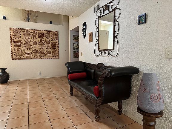 5th image of 5713 Lime Hill Road