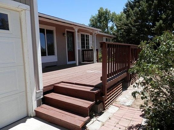 2nd image of 2220 Buckskin Dr