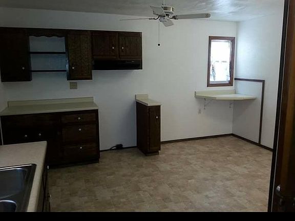 5th image of 509 Main Street Aly
