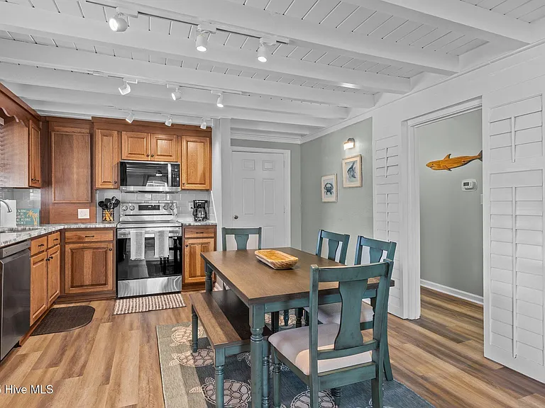125 Pelican Dr — Photo 15