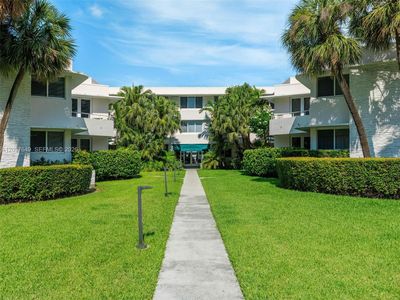 10190 Collins Ave APT 107, Bal Harbour, FL, 33154