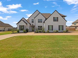 50 Cheddleton Dr, Jackson, TN 38305
